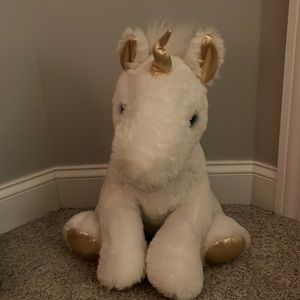 This is a gold and white unicorn.